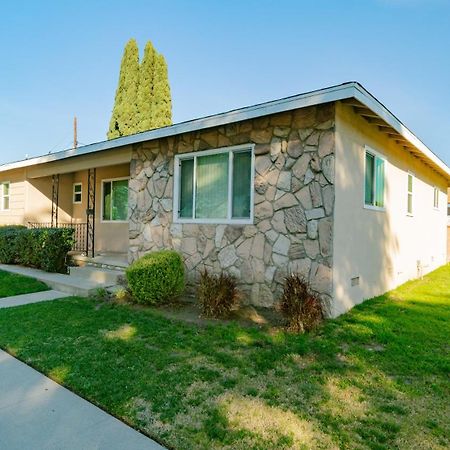 Long Beach Cozy Remodled Home Exterior photo