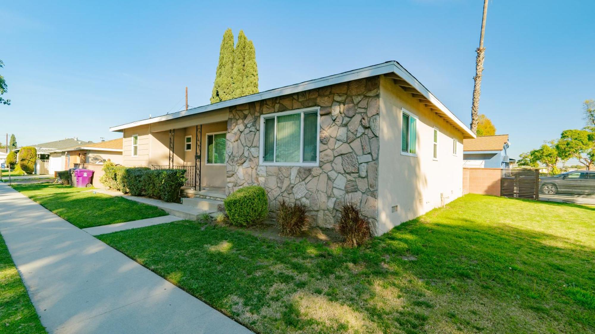 Long Beach Cozy Remodled Home Exterior photo